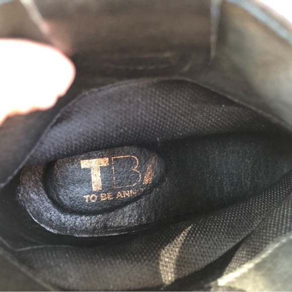 TBA To Be Announced Studded Ankle Boots Leather size 7 broken In And comfy - Picture 12 of 13